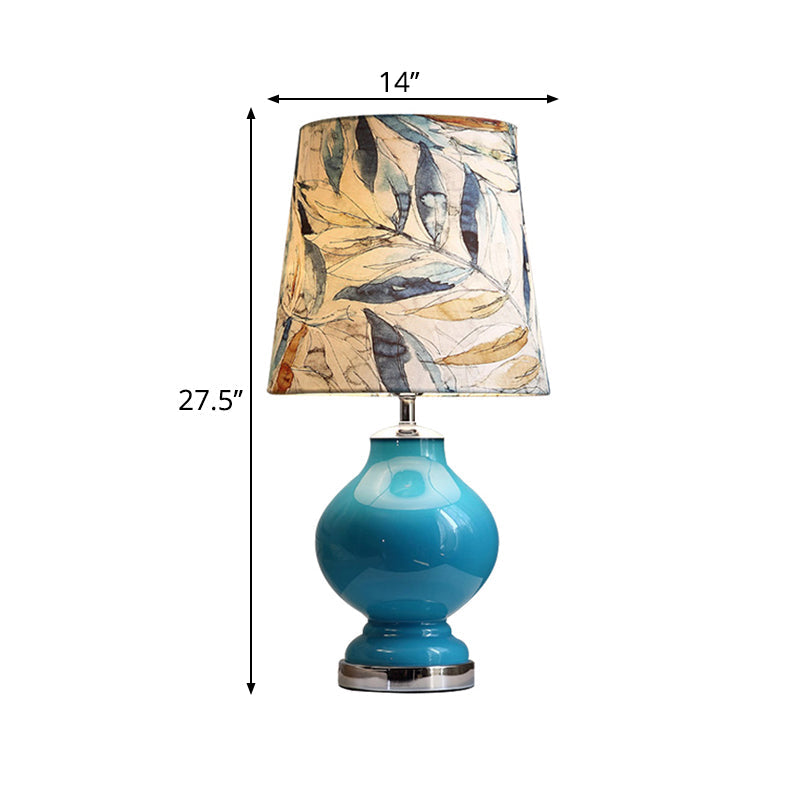 Asellus Tertius - Traditional Table Lamp