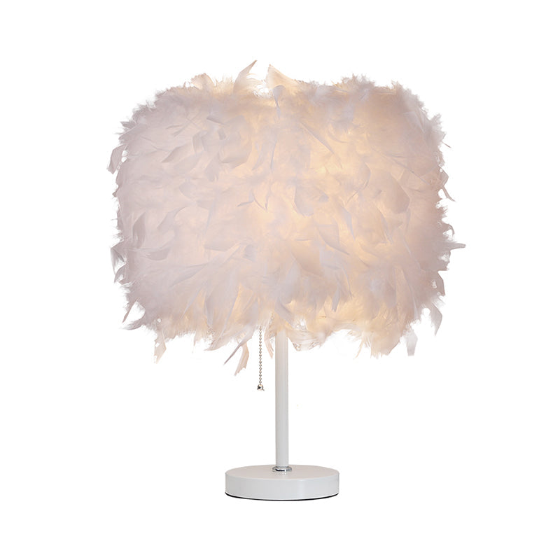 Avery - Romantic White/Red/Pink Cylindrical Table Lamp Modern 1 Bulb Feather Pull - Chain