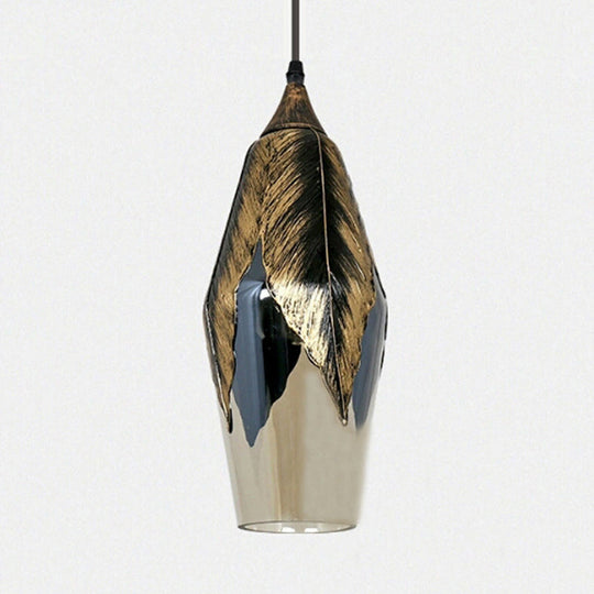 Amelia’s Enduring Charm: Clear Glass Colonial Pendant Light (Multiple Sizes) Lighting