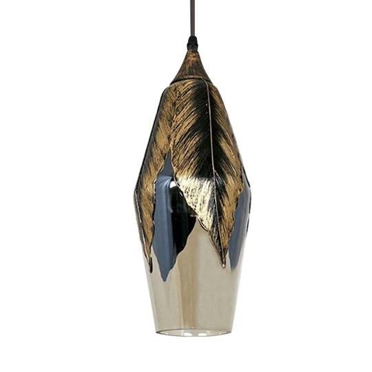 Amelia’s Enduring Charm: Clear Glass Colonial Pendant Light (Multiple Sizes) Lighting