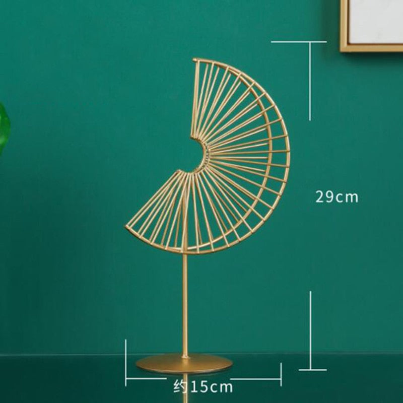Nordic Golden Ginkgo Leaf Sculpture: Modern Iron Artwork For Home Decor And Special Occasions F - S