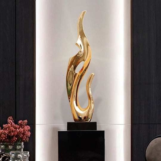 Gold &amp; Silver Resin Abstract Sculptures: Luxurious Electroplated Ornaments For Home And Hotel Decor