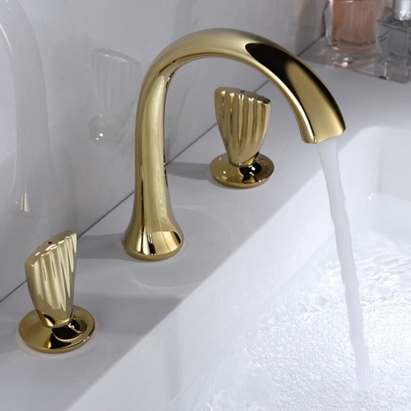 Bathroom Basin Brass Faucet Rose Gold Double Handle Tap Luxury Basin Mixer Hot And Cold Shower Room