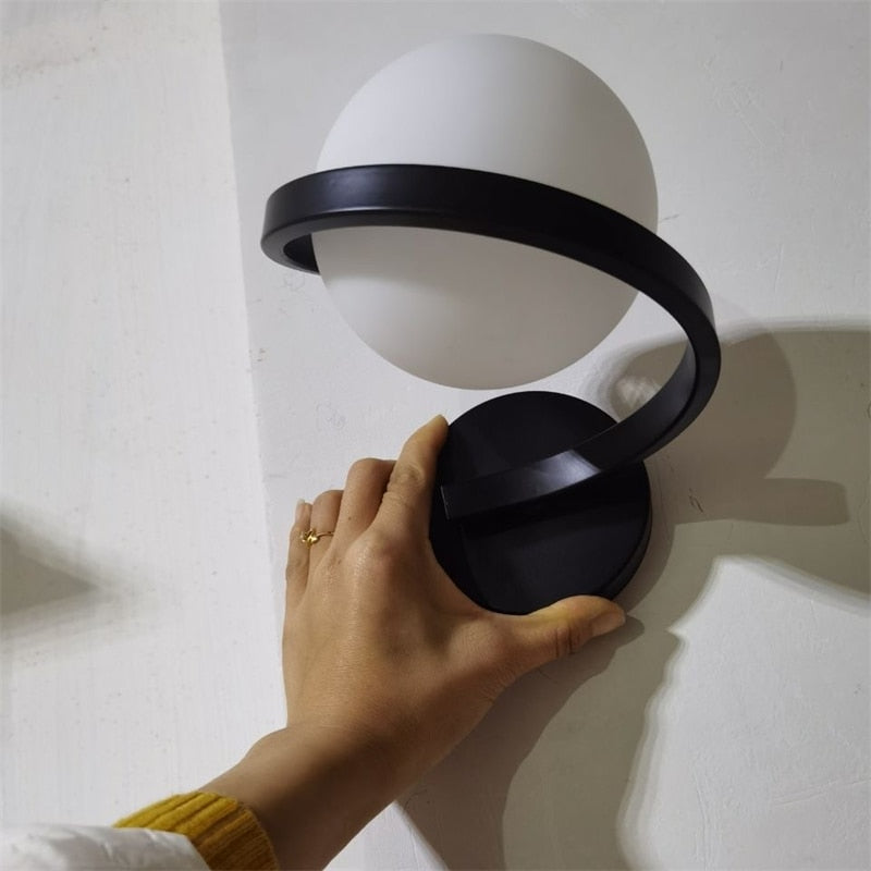 Black/White Metal Wall Lights Simple Living Room Bedroom Bedside Corridor Stairs Lamps G9 Sconce
