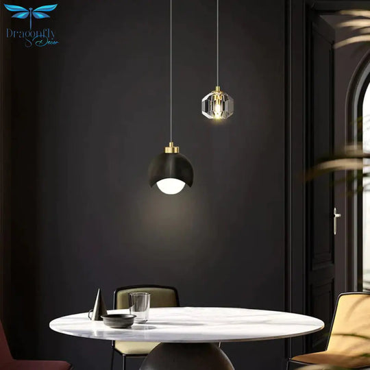 Illumia - Crystal Chandelier Gold Black
