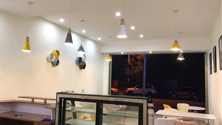 Nordic Combined Bar Real Wood Pendant Lights Multicolor Aluminum Lamp Shade Lamps For Dining Room